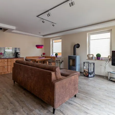 Haus Sonnenschein Mit E-ladesaeule * Elbingerode (Saxony-Anhalt)