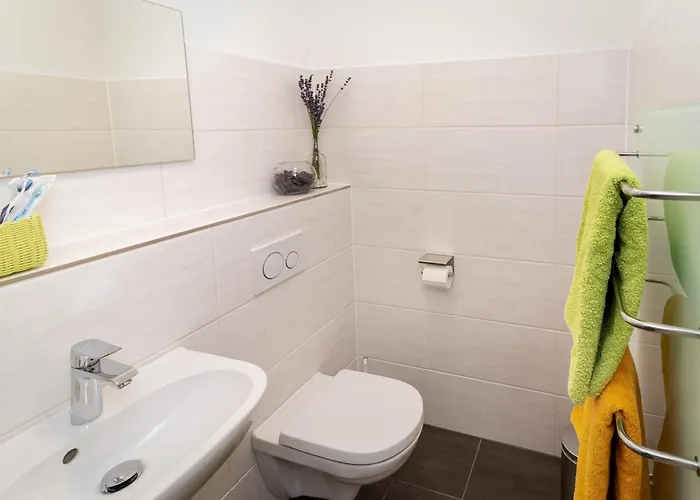 Haus Sonnenschein Mit E-ladesaeule *